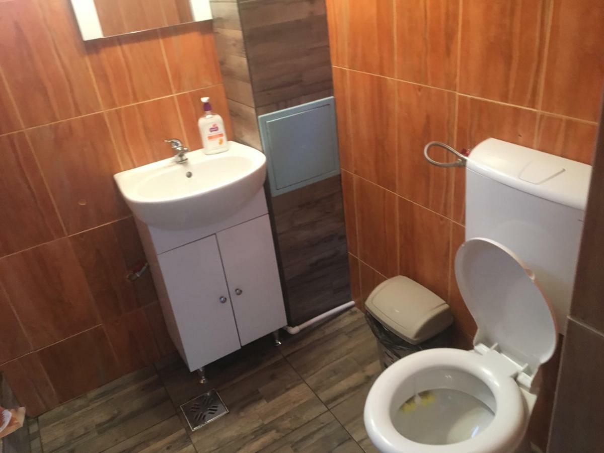 Laubert Hotel Calimanesti Luaran gambar