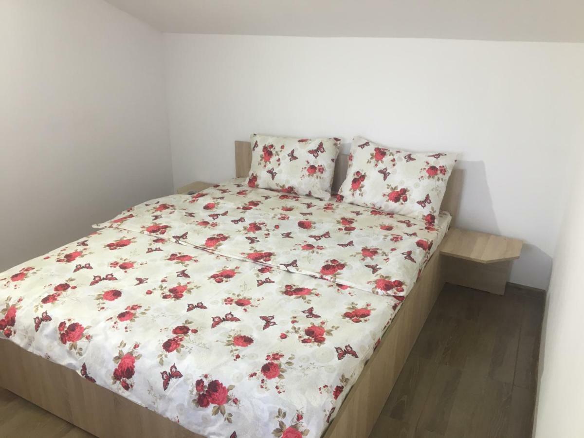 Laubert Hotel Calimanesti Luaran gambar